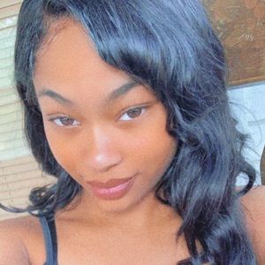 Meet your Posher, Karinn